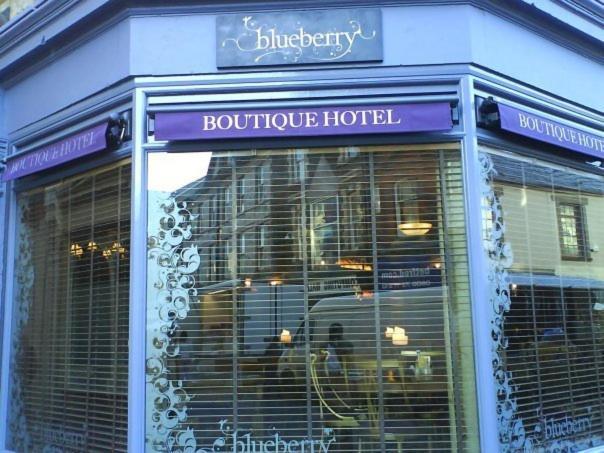 The Blueberry Hotel ポンティプリッド エクステリア 写真