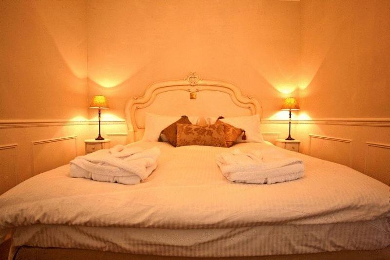 The Blueberry Hotel ポンティプリッド 部屋 写真